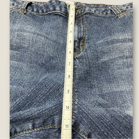Cato Women's Cropped Distressed Jeans - Blue Size 20W - Picture 5 of 7